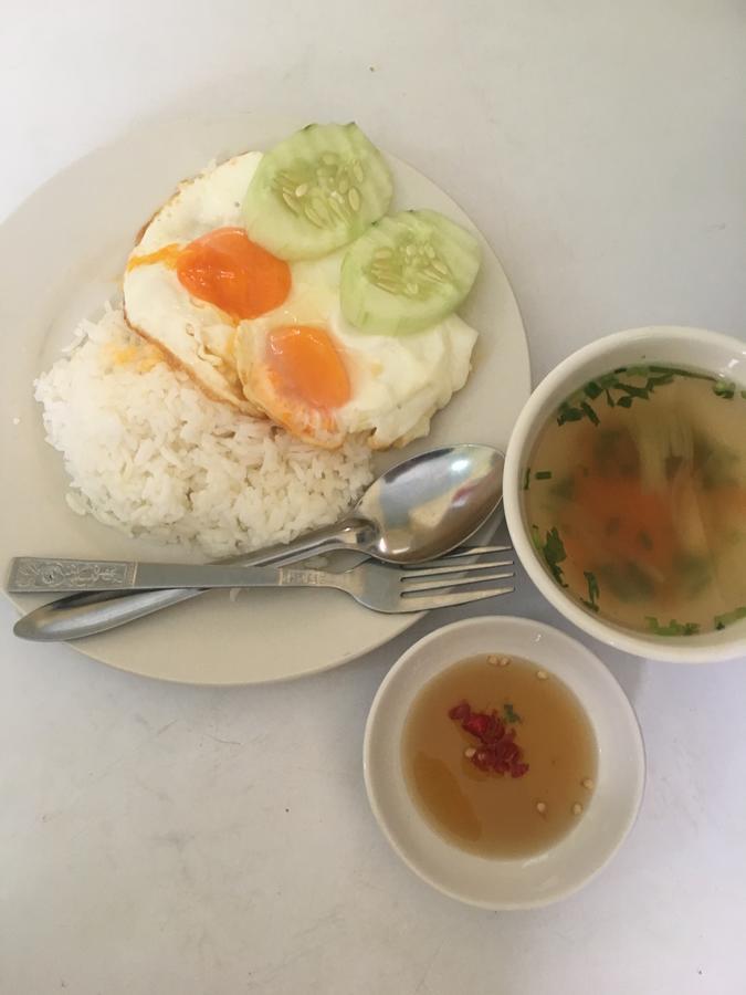 โรงแรมคำปาสุทธ์ วังเวียง ภายนอก รูปภาพ